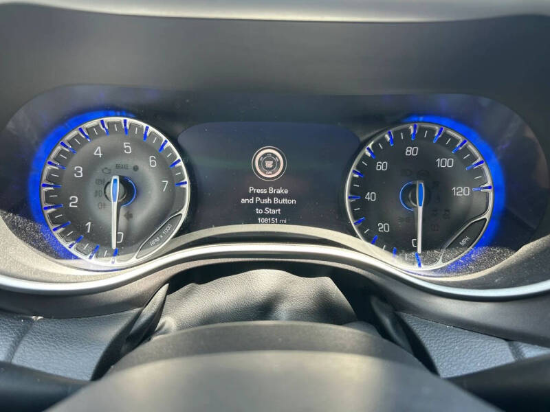 2022 Chrysler Pacifica Touring L