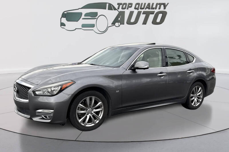 2015 Infiniti Q70 3.7