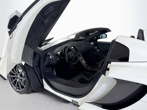 2014 McLaren MP4-12C Spider