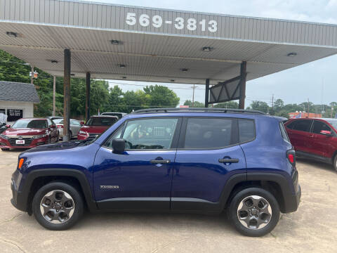 2017 Jeep Renegade for sale at BOB SMITH AUTO SALES in Mineola TX