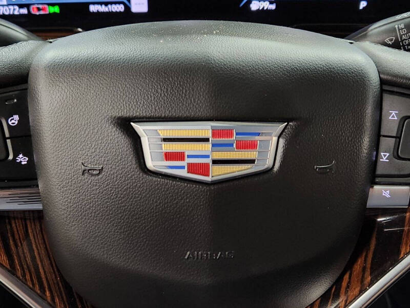 2022 Cadillac Escalade Luxury