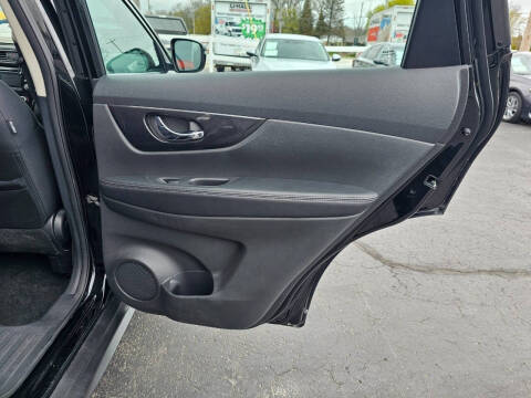 2017 Nissan Rogue S
