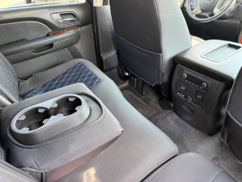 2013 Chevrolet Avalanche LTZ Black Diamond