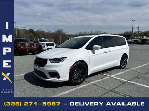 2022 Chrysler Pacifica for sale at Impex Auto Sales in Greensboro NC
