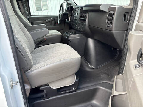 2023 Chevrolet Express LS 3500