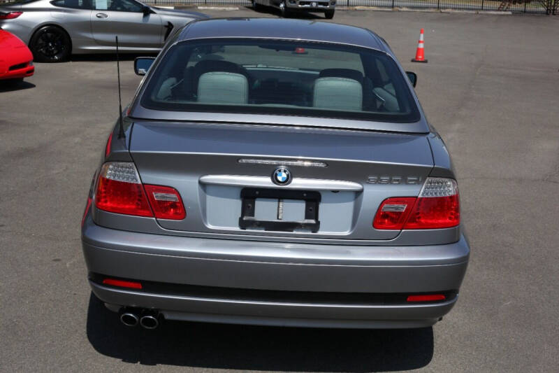 2004 BMW 3 Series 330 photo 6