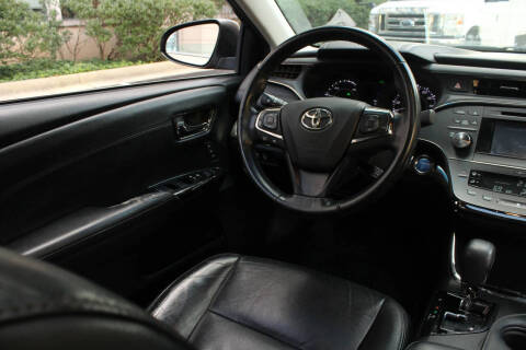 2013 Toyota Avalon Hybrid XLE Touring