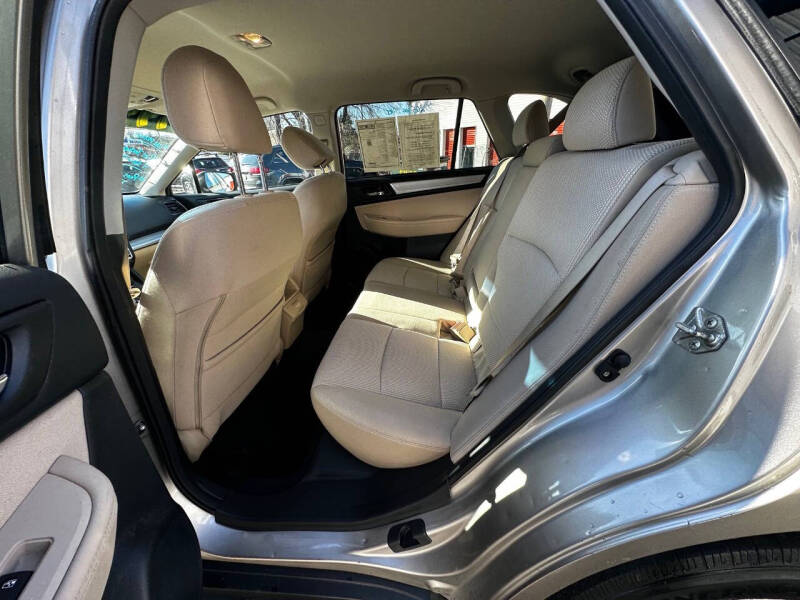 2018 Subaru Outback 2.5i Premium