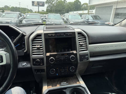 2017 Ford F-350 Super Duty Lariat