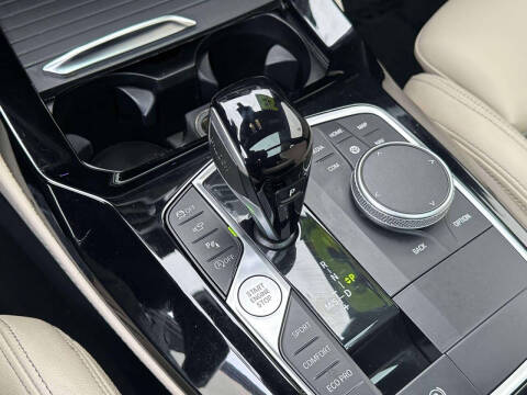 2023 BMW X4 xDrive30i