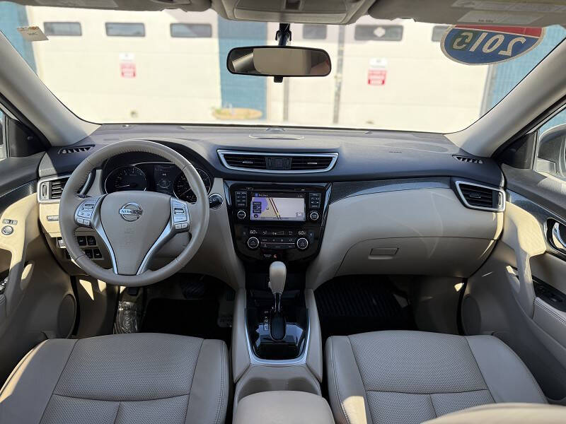 2015 Nissan Rogue SL