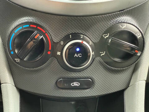 2017 Hyundai Accent Value Edition