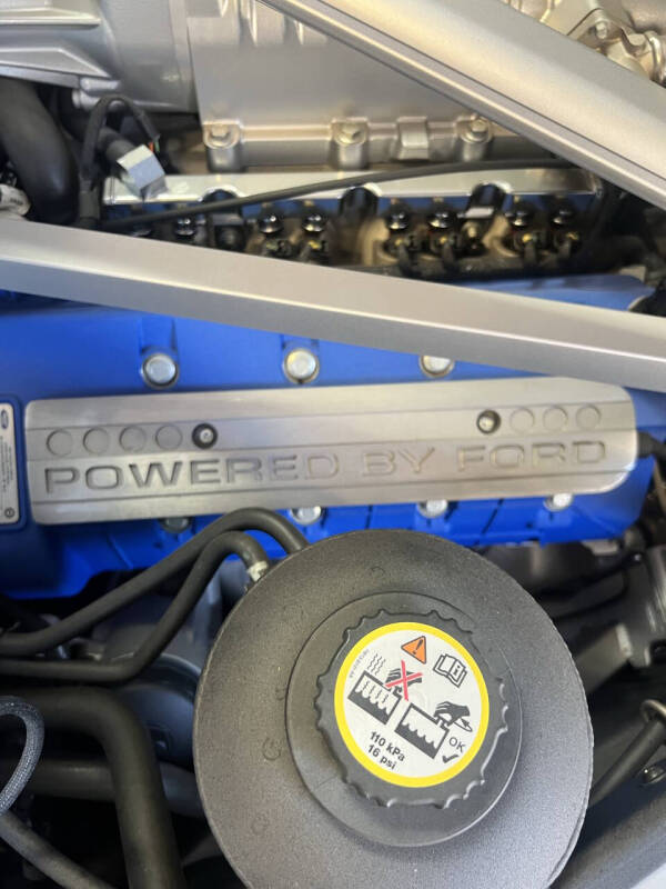2005 Ford GT Base - Photo 60