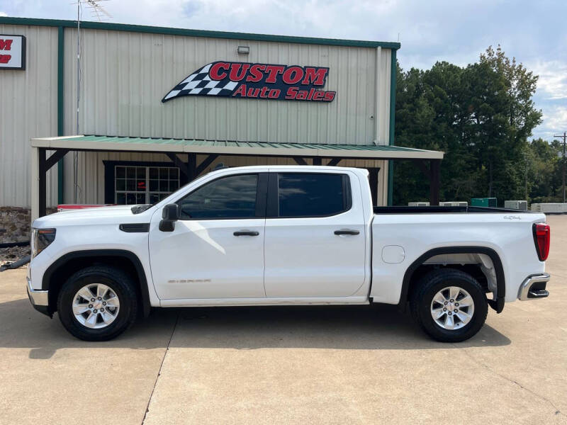 Used 2023 GMC Sierra 1500 Pro with VIN 3GTUUAED3PG137835 for sale in Longview, TX