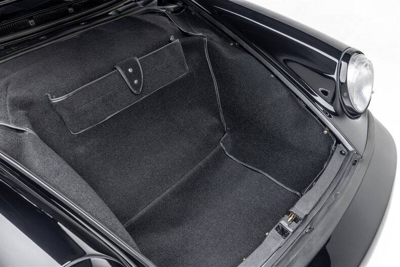 1991 Porsche 911 Carrera