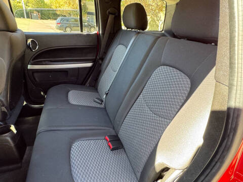 2010 Chevrolet HHR LS