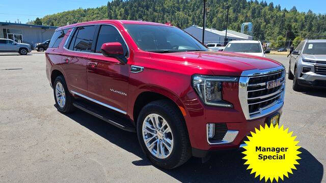 2023 GMC Yukon SLT