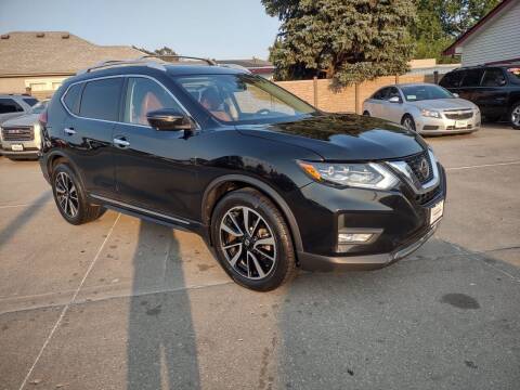 2018 Nissan Rogue for sale at Triangle Auto Sales in Omaha NE