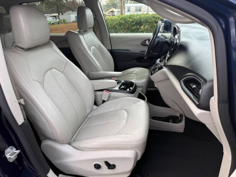 2018 Chrysler Pacifica Touring L Plus