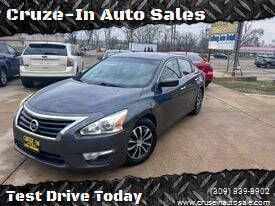 2013 Nissan Altima for sale at Cruze-In Auto Sales in East Peoria IL