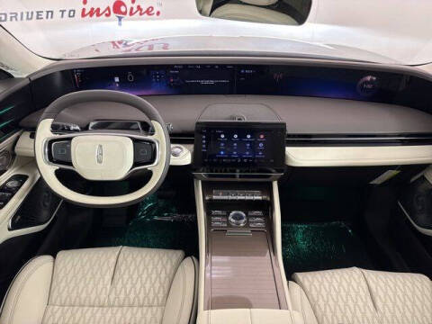 2025 Lincoln Nautilus Black Label