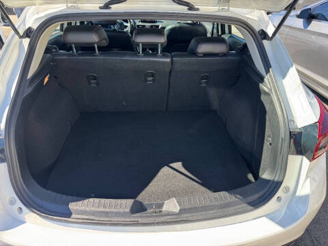 2015 Mazda MAZDA3 i Grand Touring