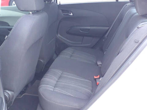 2016 Chevrolet Sonic LT Auto