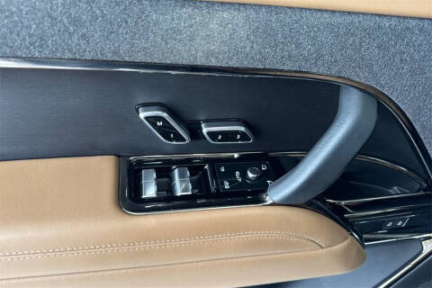 2023 Land Rover Range Rover Sport P360 SE