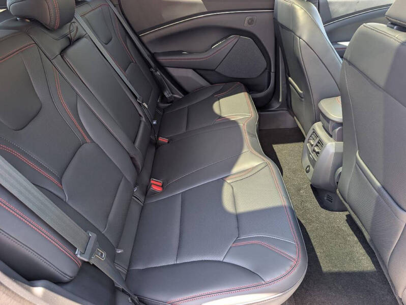 2025 Ford Mustang Mach-E Premium