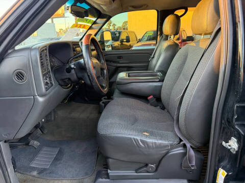 2006 GMC Sierra 2500HD