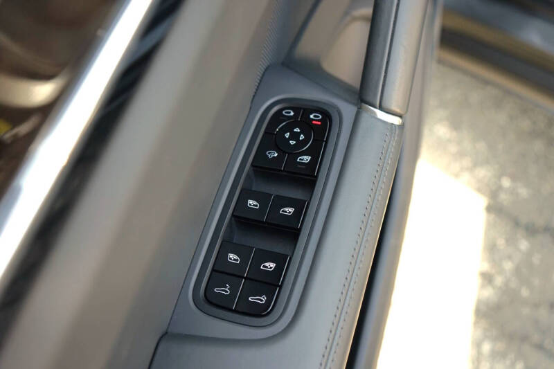 2021 Porsche Cayenne GTS