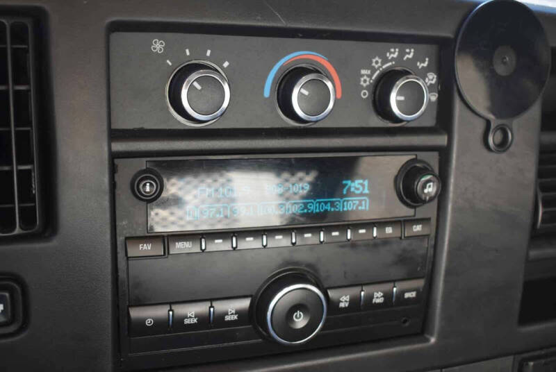 2017 GMC Savana 2500