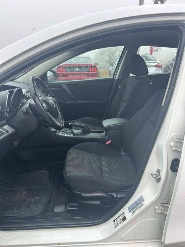 2012 Mazda MAZDA3 i Touring