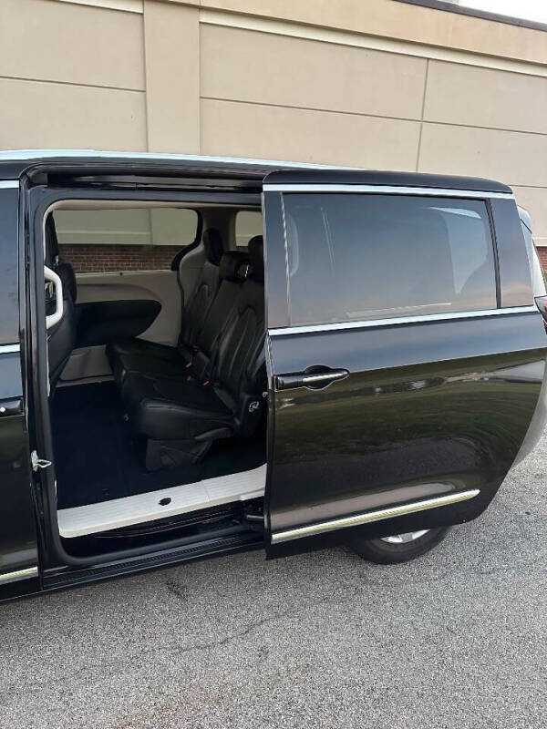 2018 Chrysler Pacifica Touring L