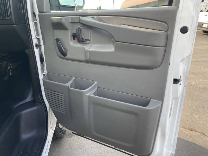 2011 GMC Savana 2500