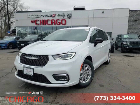 2025 Chrysler Pacifica Select