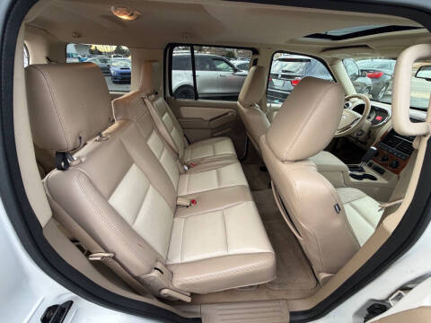 2010 Ford Explorer Eddie Bauer