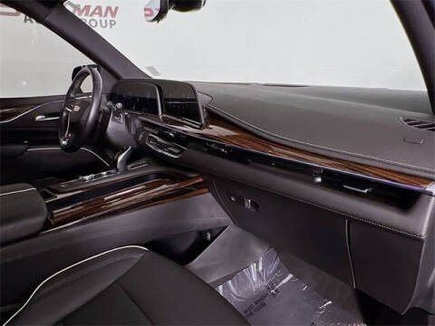 2023 Cadillac Escalade ESV Premium Luxury