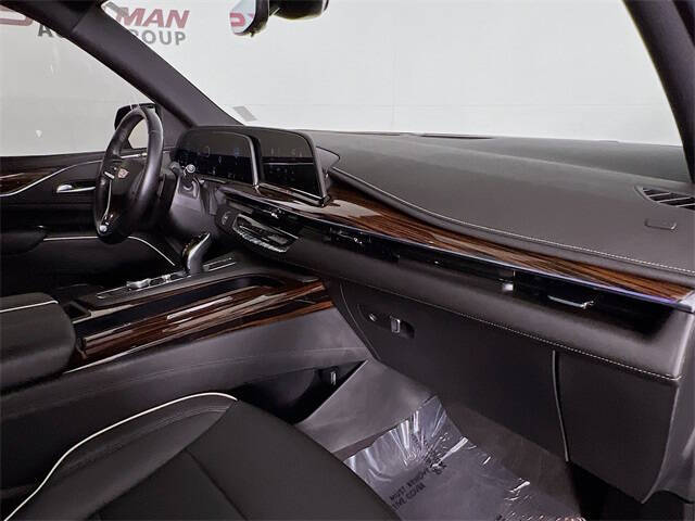 2023 Cadillac Escalade ESV Premium Luxury