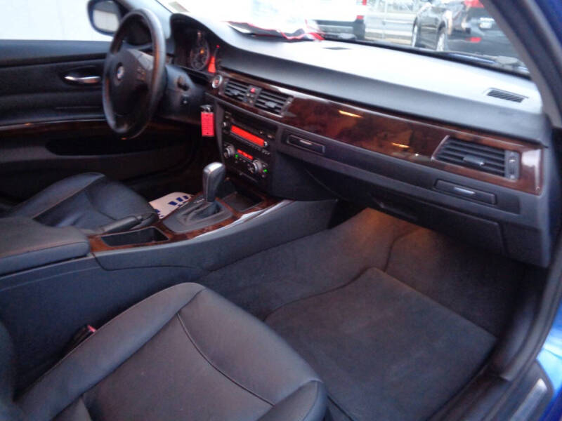 2011 BMW 3 Series 328i