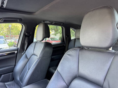 2014 Porsche Cayenne S