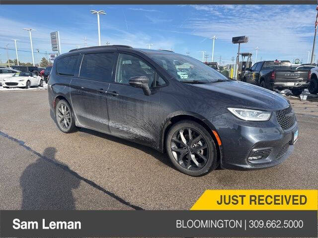 2021 Chrysler Pacifica Touring L