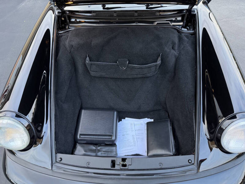 1993 Porsche 911 Carrera 2