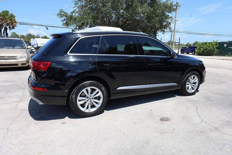 2019 Audi Q7 quattro Premium Plus 55 TFSI
