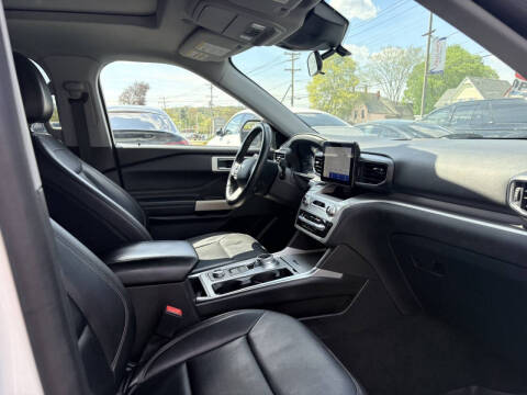 2021 Ford Explorer XLT