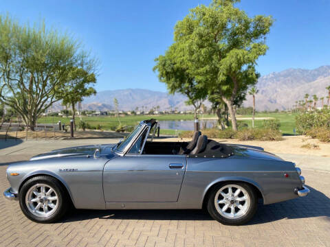 1969 Datsun 2000