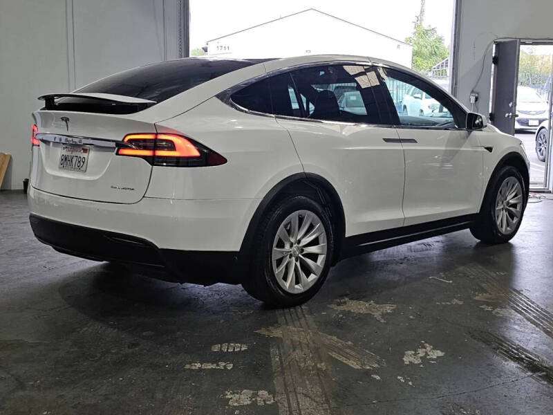 2019 Tesla Model X