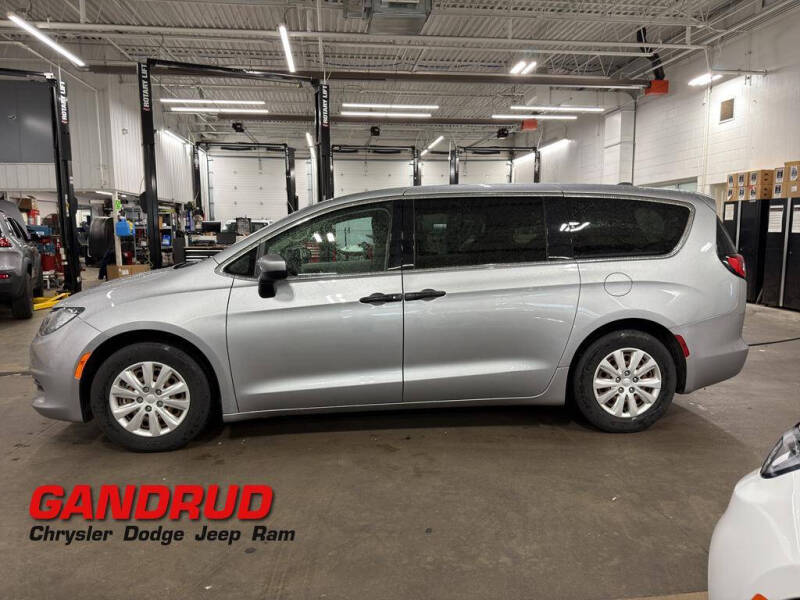 2019 Chrysler Pacifica L