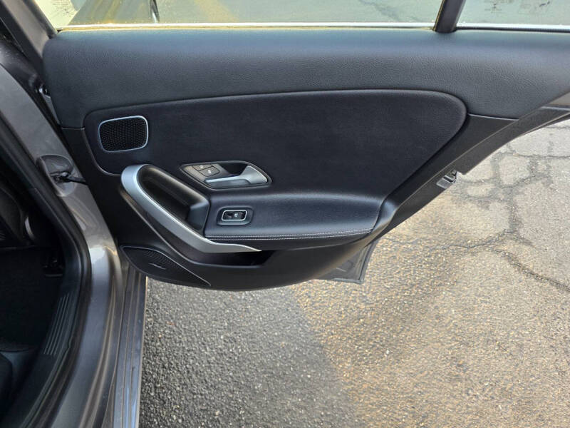 2019 Mercedes-Benz A-Class A 220 4MATIC