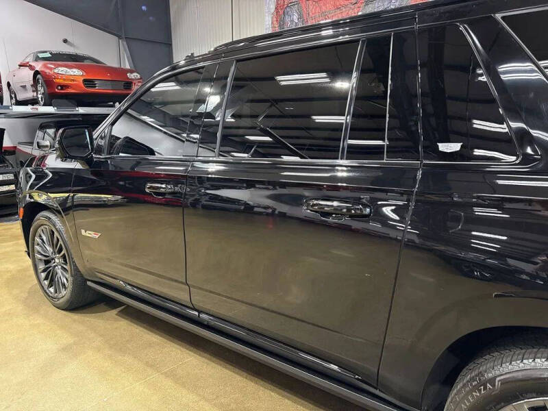 2023 Cadillac Escalade-V ESV